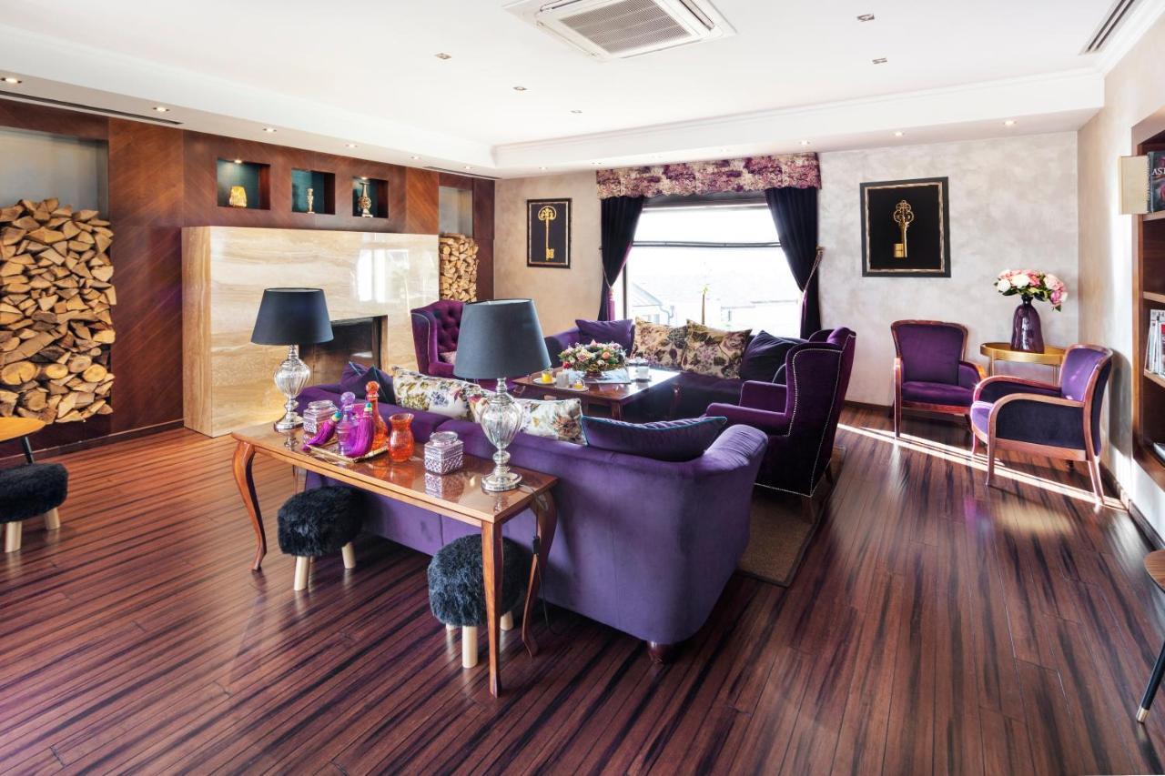 Hotel Zlaty Klucik - Golden Key With Luxury Spa Litra Dış mekan fotoğraf